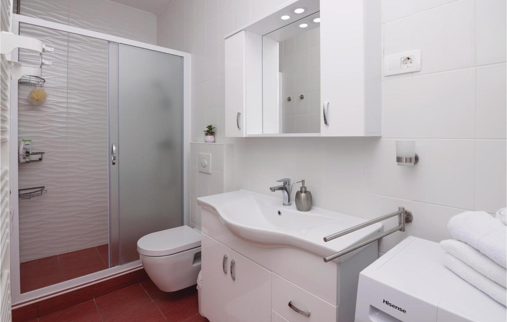1 Bedroom Gorgeous Apartment In Zadar Exterior photo